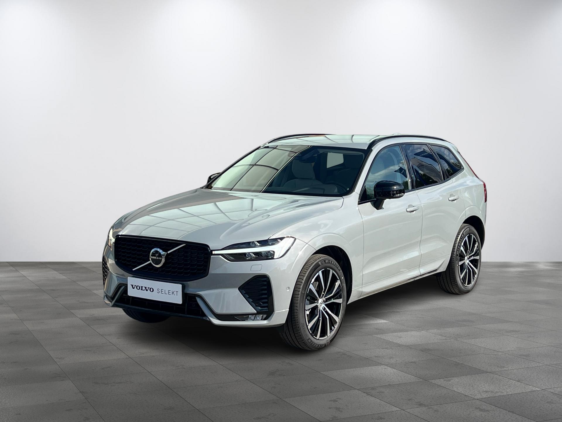Volvo XC60 B5,AWD,360,PLUS DARK,FULL LED