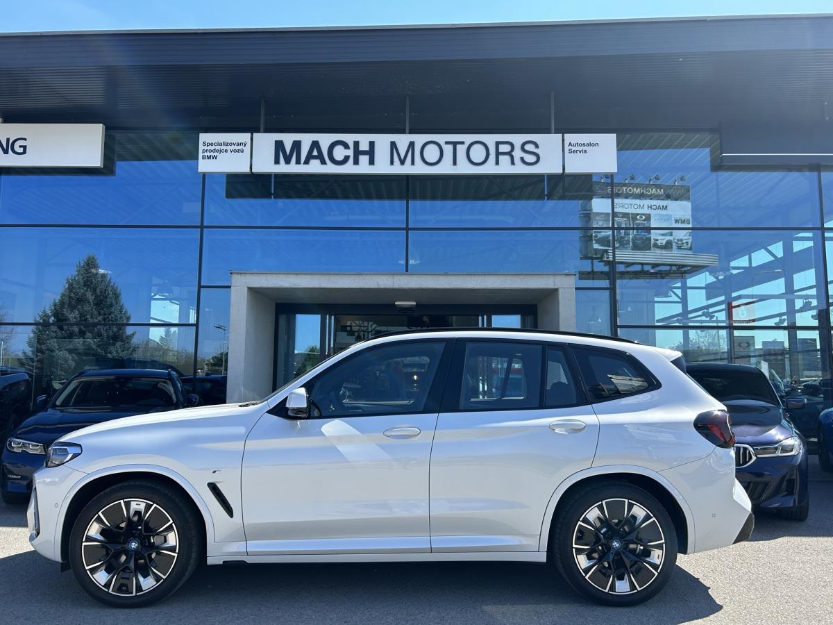 BMW iX3 M sport, Adaptivní temp.,Laser