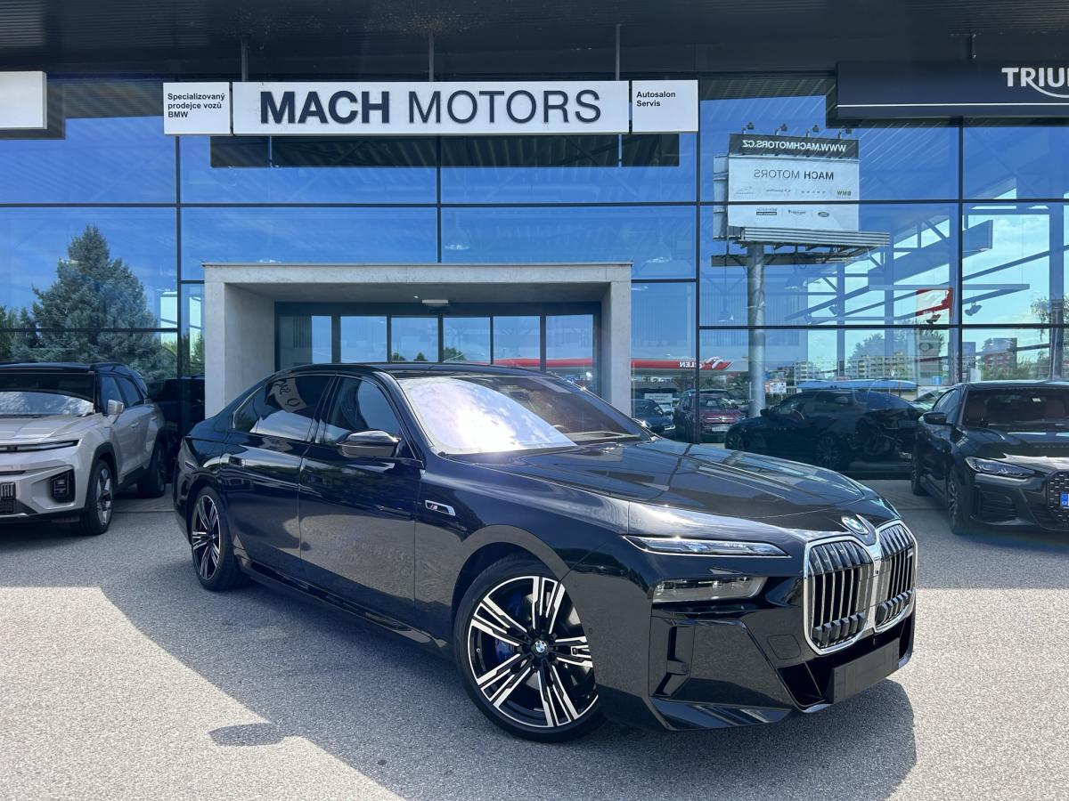 BMW Řada 7 M760e xDrive TV 8K, B&W 1965W