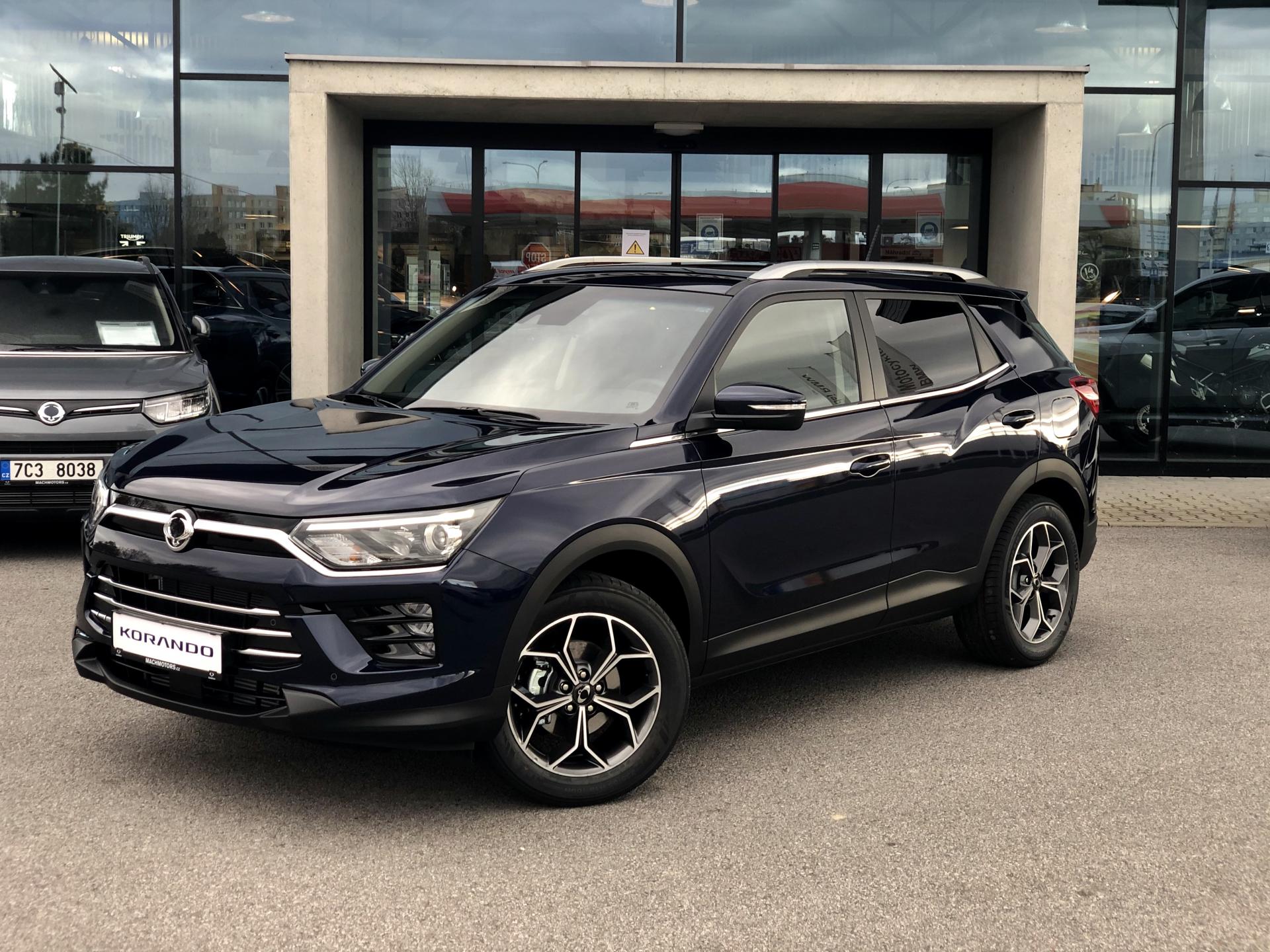 SsangYong Korando Style + SUV, akce, 4X4, manuál