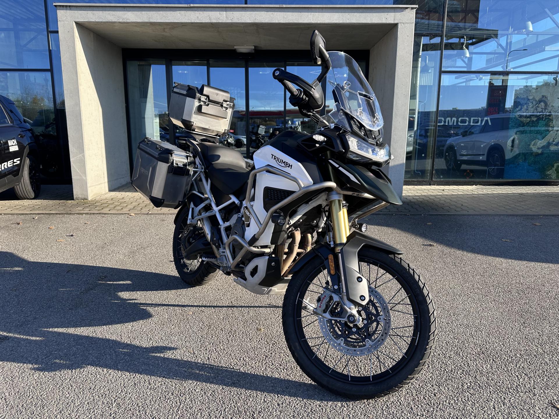 Triumph Tiger 1200 Rally Explorer akce zdarma 3x kufry