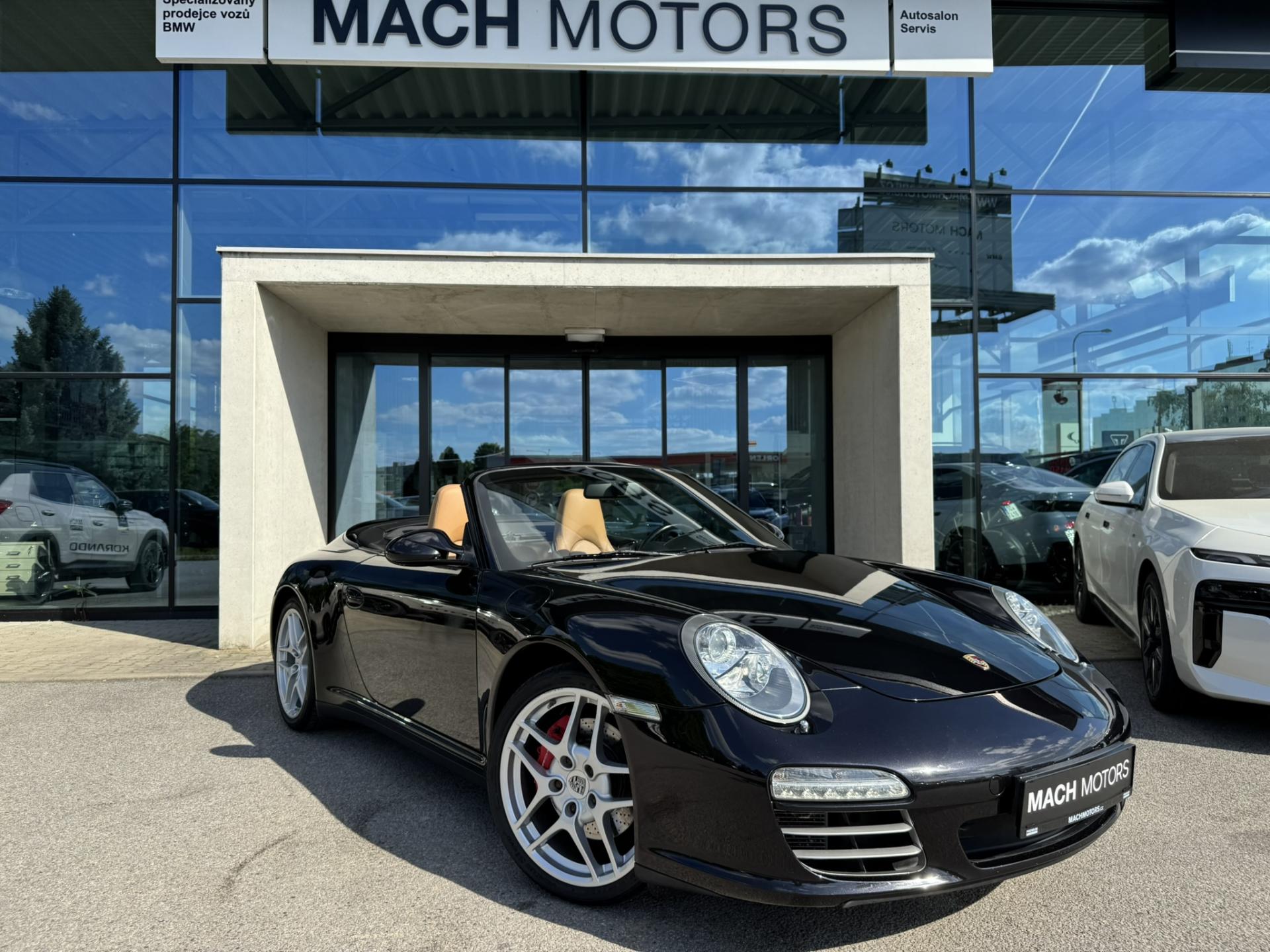 Porsche 911 Carrera 4s Cabrio PDK Skladem