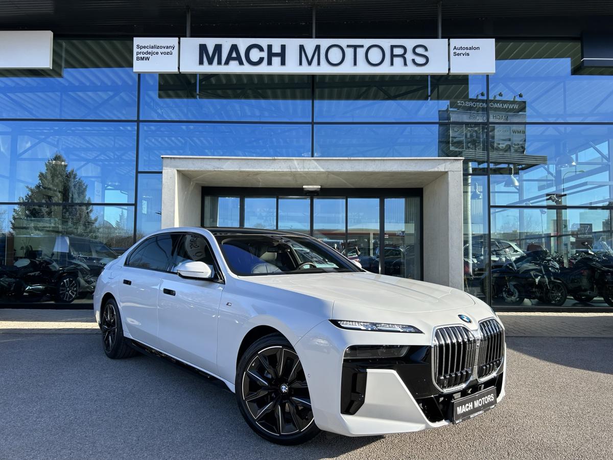 BMW Řada 7 i7 xDrive 60 TV + B&W