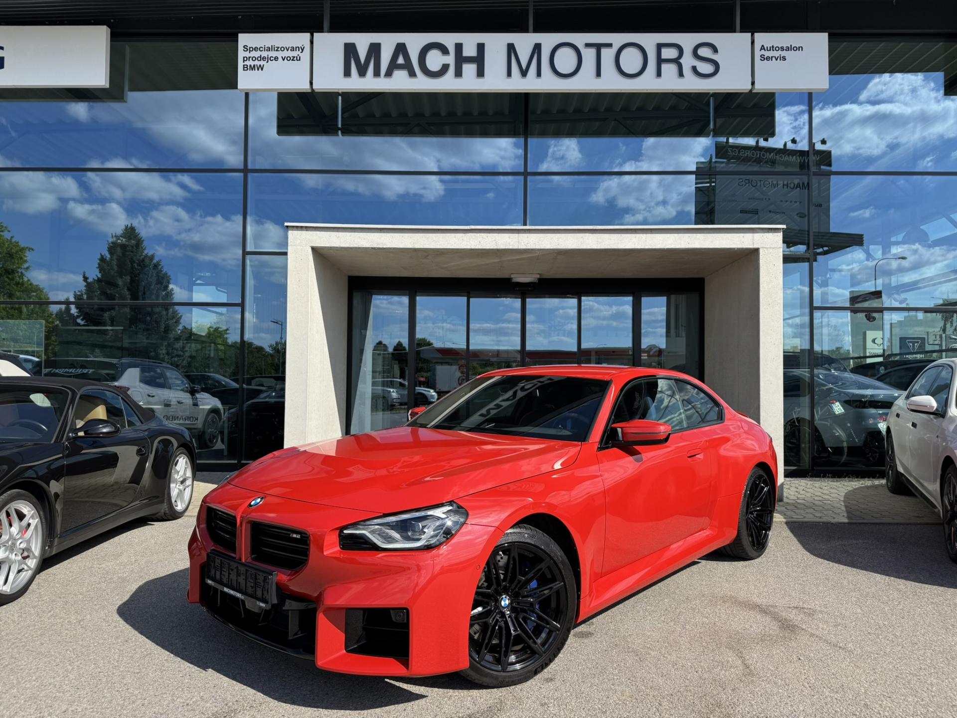 BMW M2 M sedadla Harman Head Up