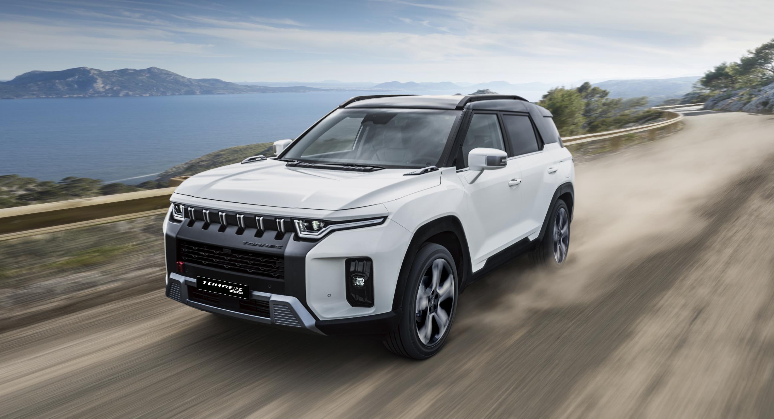 SsangYong Torres Style Hybrid