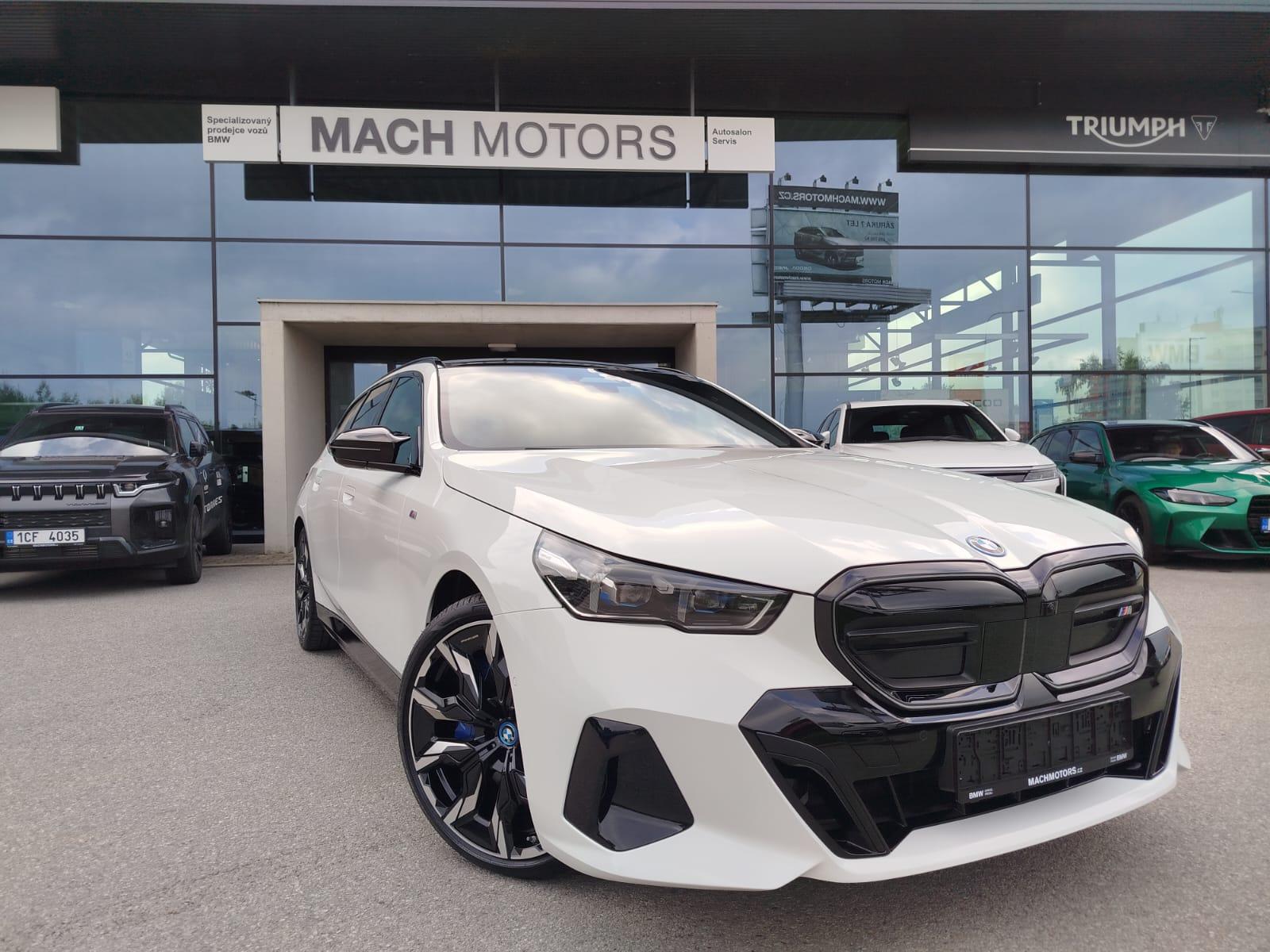 BMW i5 M60 xDrive Touring