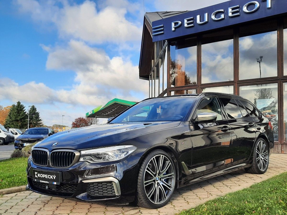 BMW Řada 5 M550d xDrive Touring 400k