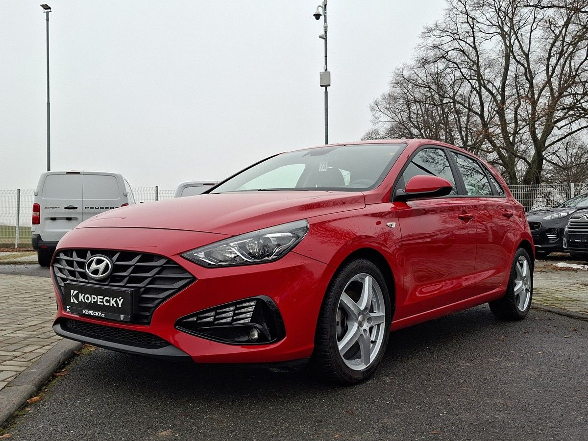 Hyundai i30 1,0 TGDI 120k M6