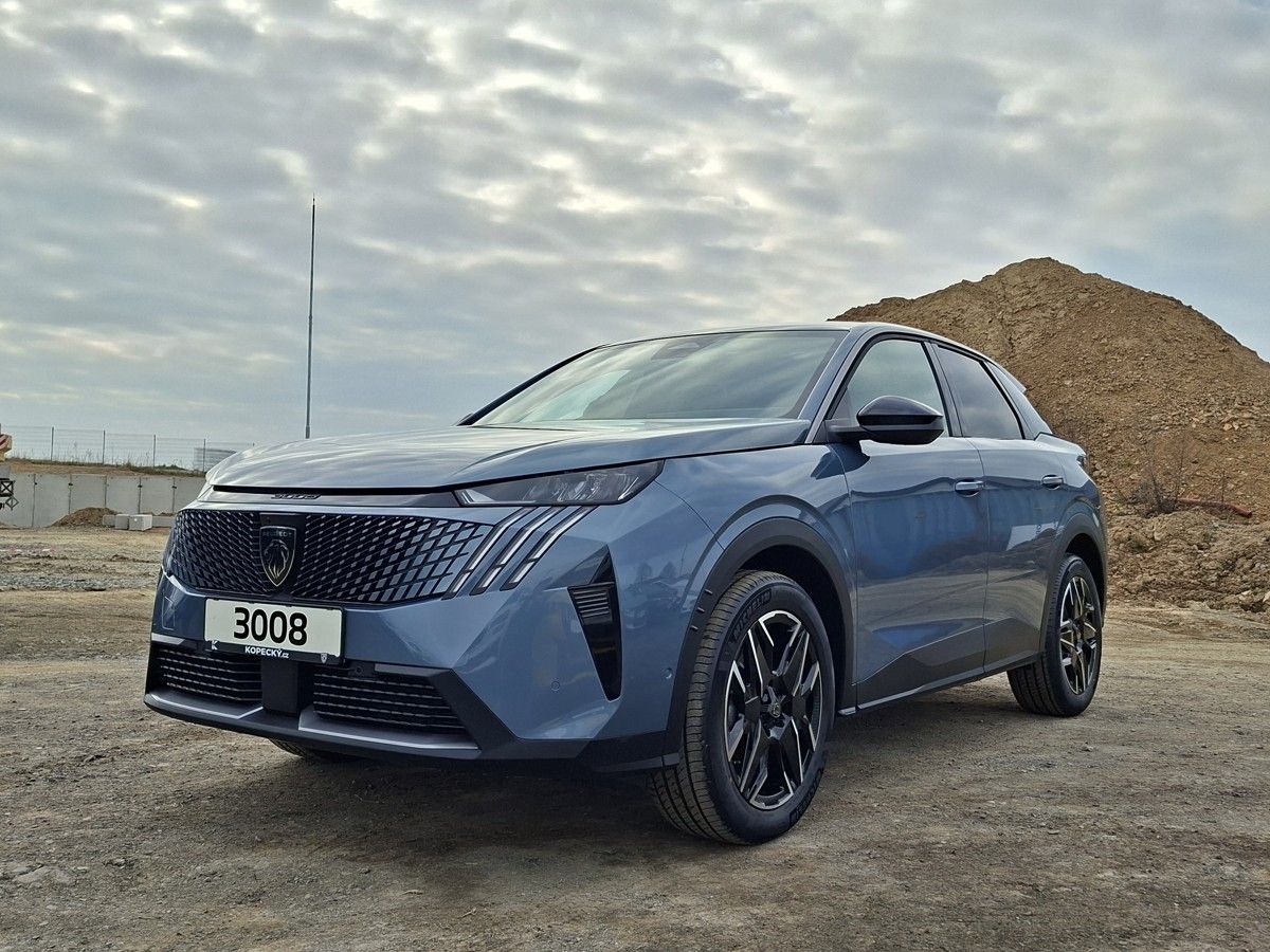Peugeot 3008 ALLURE Hybrid 145 e-DCS6