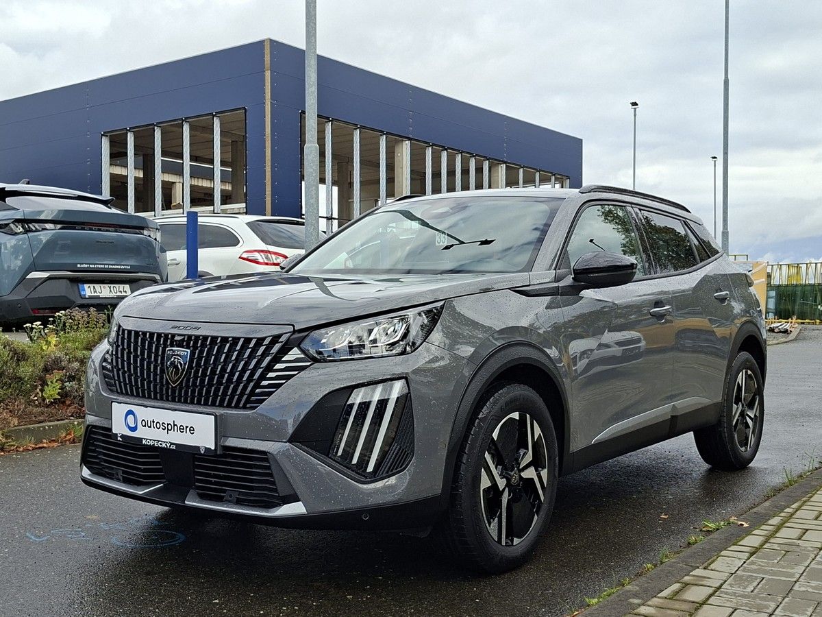 Peugeot 2008 ALLURE 1,2 PT 100k M6