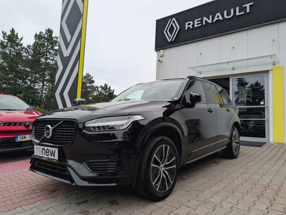 Volvo XC90 T8 Recharge 7 míst DPH