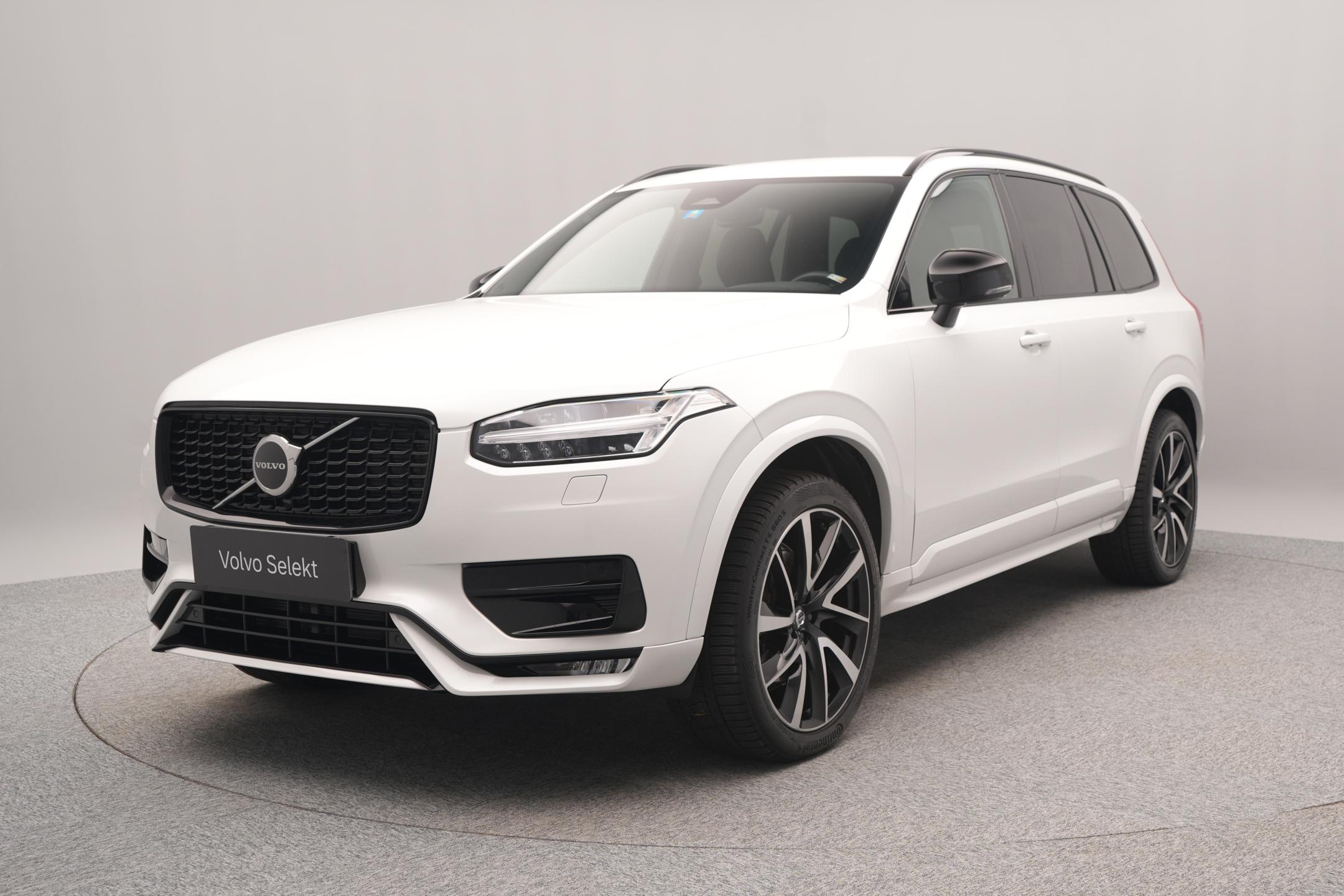 Volvo XC90 B5 AWD DARK PLUS CZ 7 míst