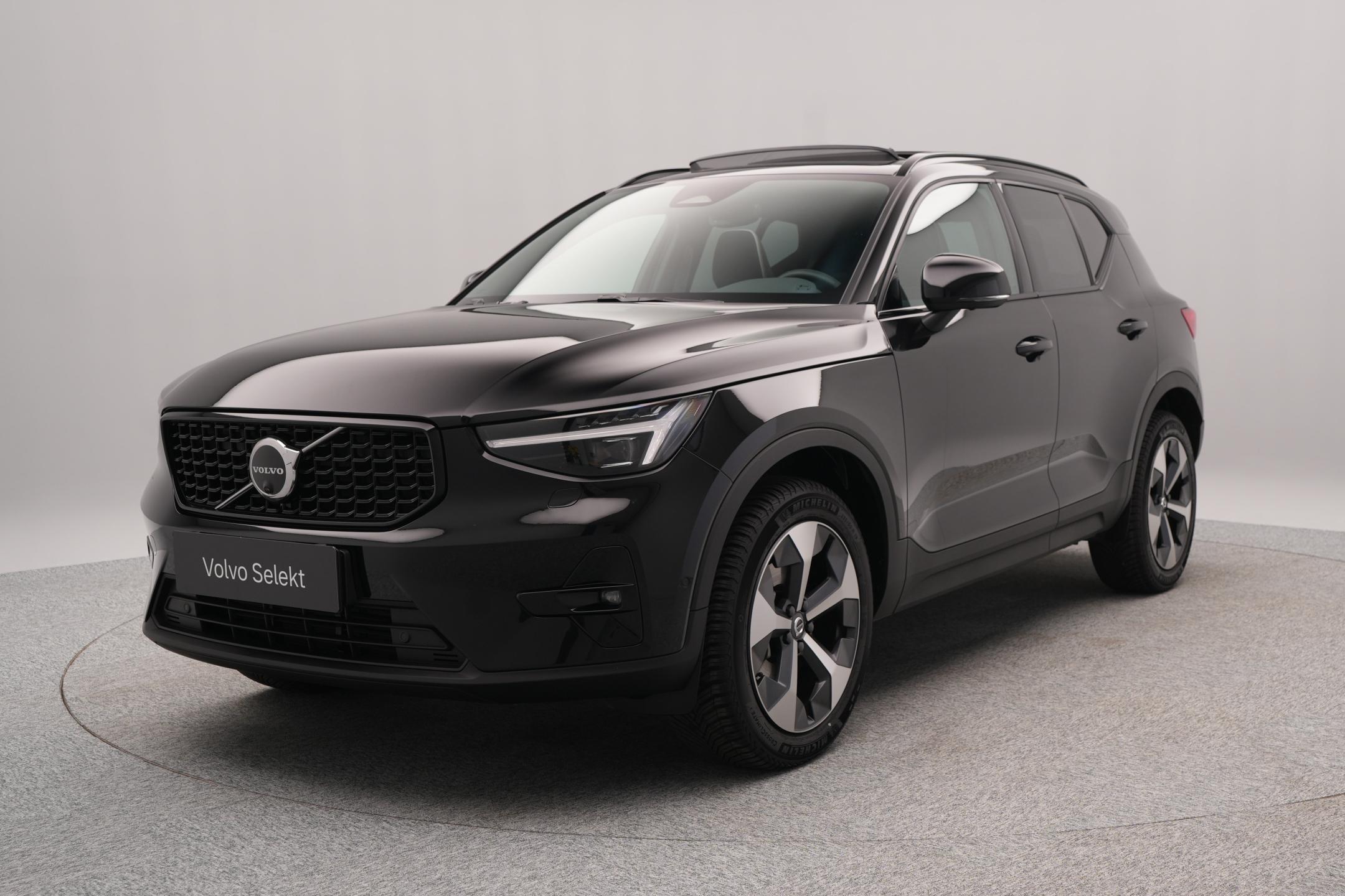 Volvo XC40 B4 DARK ULTRA CZ 1.maj