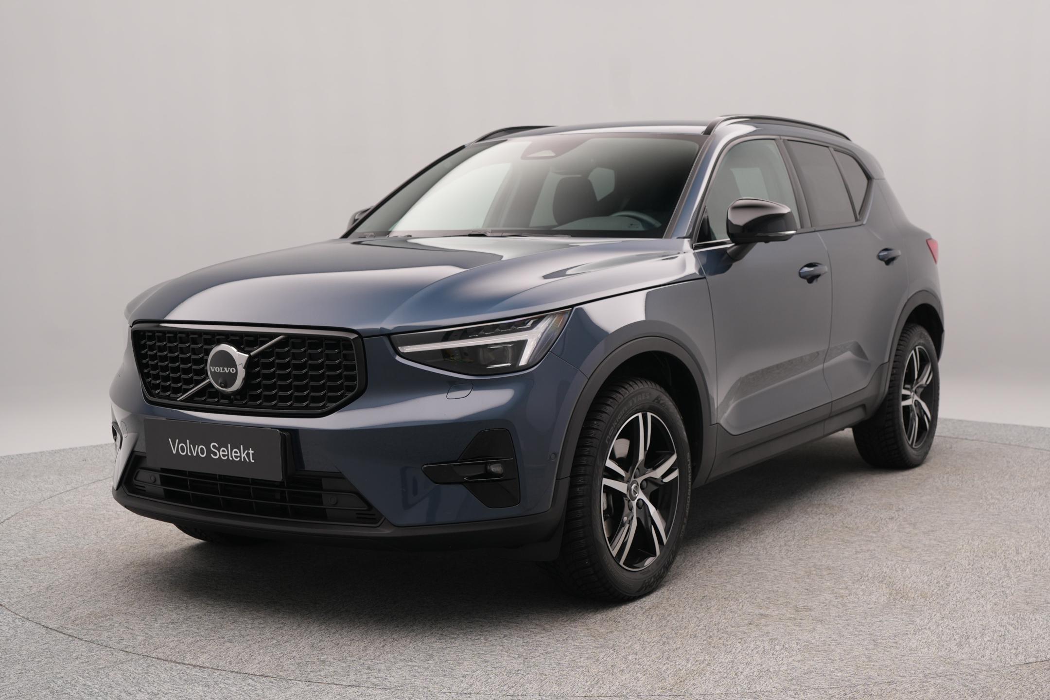 Volvo XC40 B3 DARK PLUS CZ 1.maj