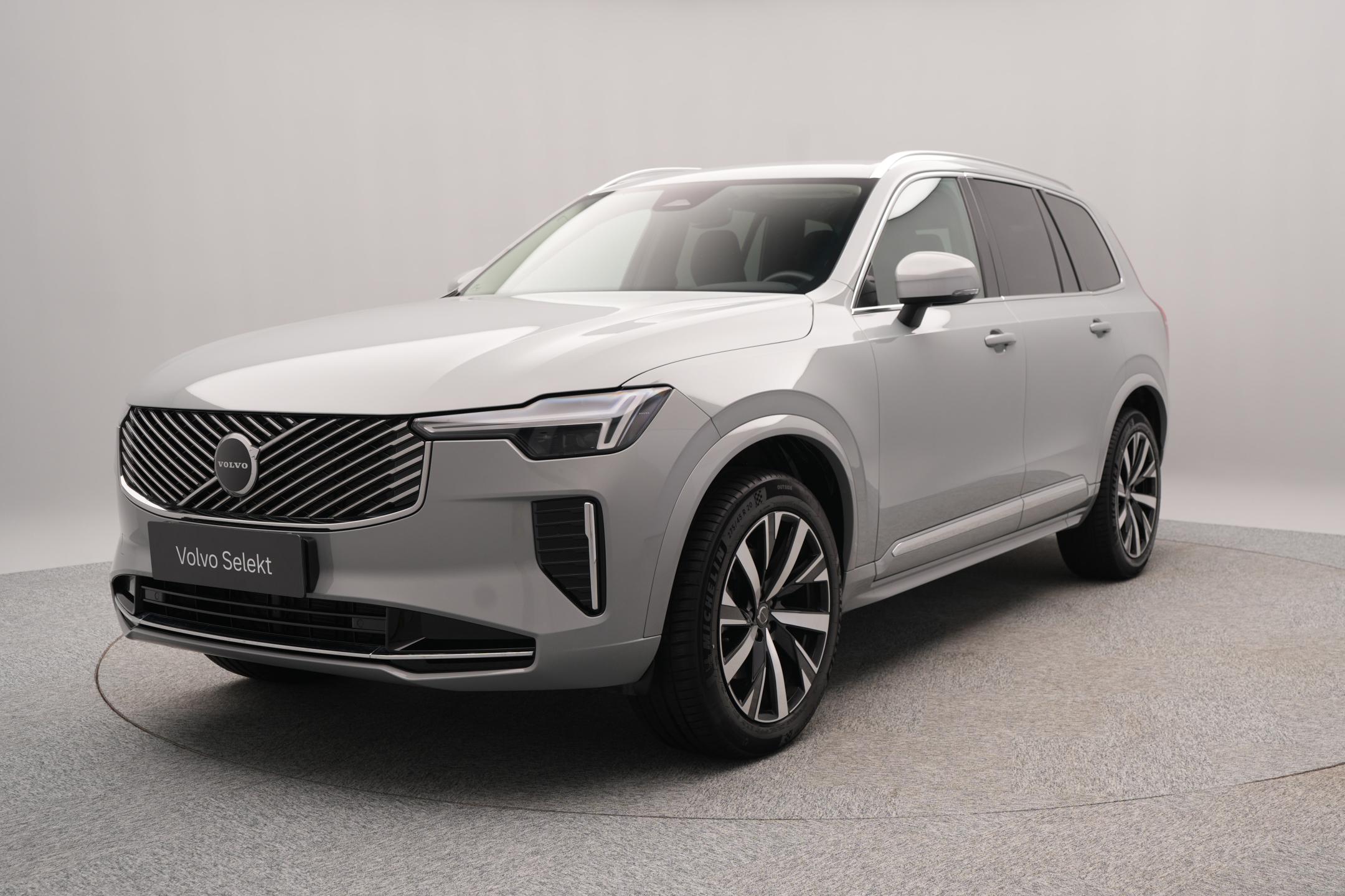 Volvo XC90 B5 AWD CORE CZ 1.maj