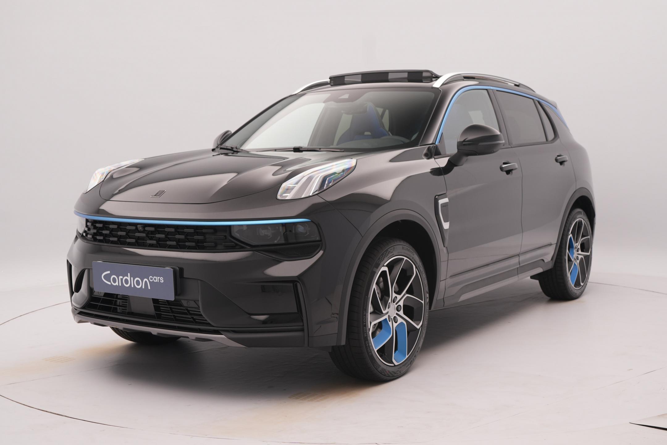 Lynk & Co 01 PHEV DCT AUT 1.maj