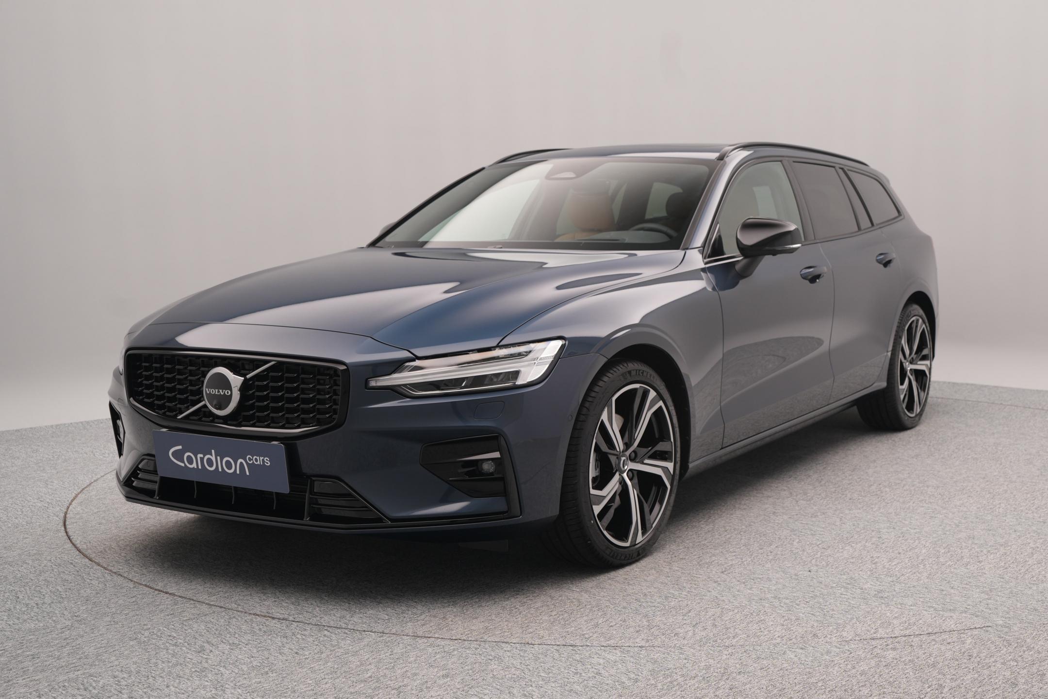 Volvo V60 B4 AUT DARK PLUS