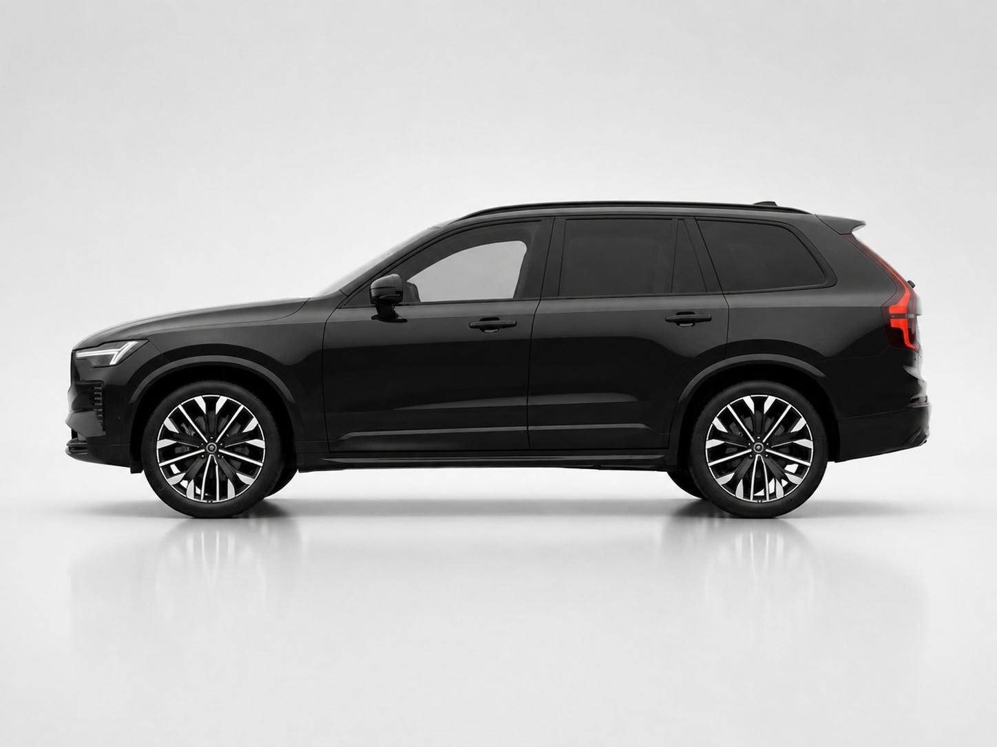 Volvo XC90 B5 AWD PLUS DARK+4 ROKY ZÁRUKA