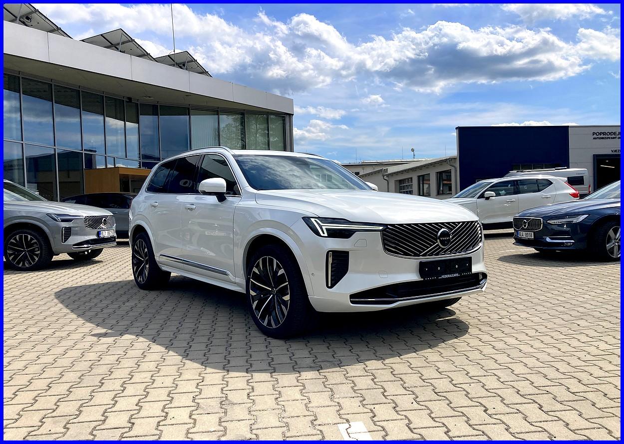 Volvo XC90 T8 AWD PLUS DARK 7S