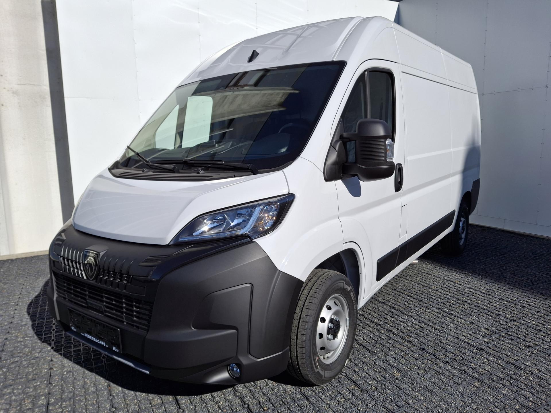 Peugeot Boxer Furgon 3300 L2H2 BlueHDi 140k