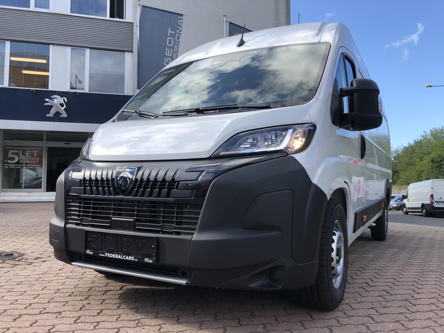 Peugeot Boxer e-Furgon L4H2 200kW, až 420km