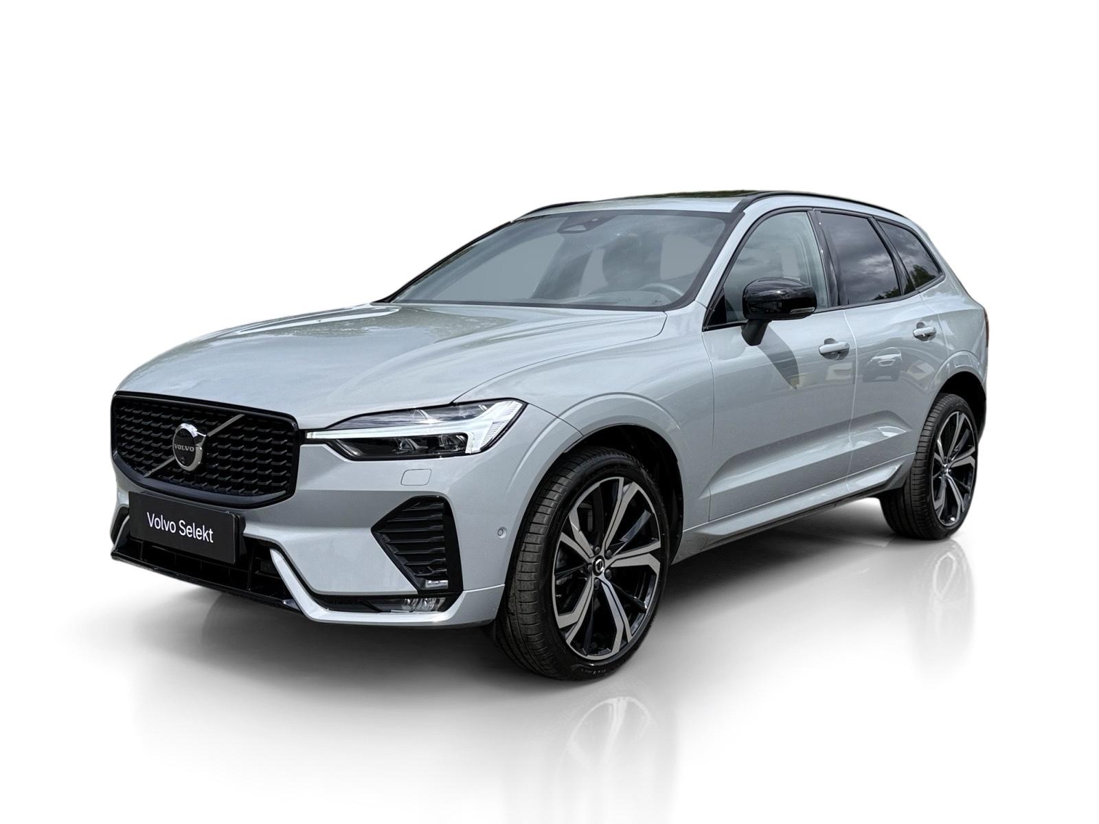 Volvo XC60 B5 AWD ULTRA / B&W / REZERVACE