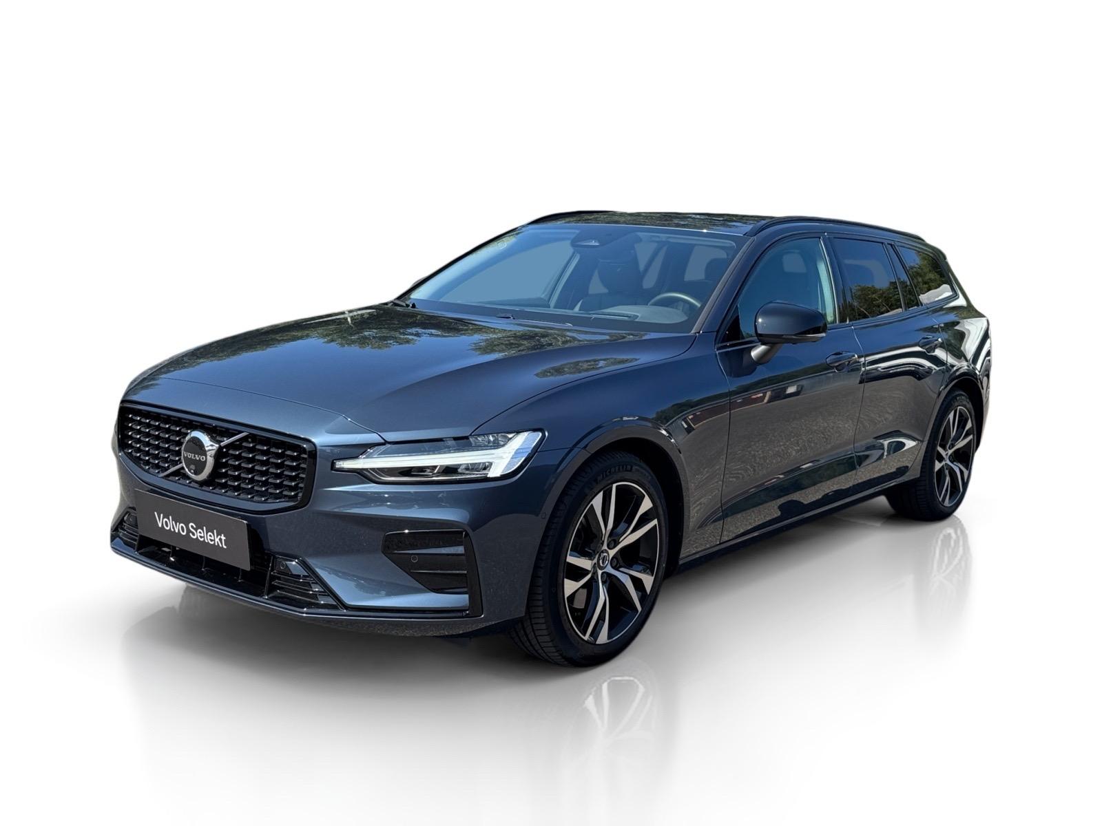 Volvo V60 B4 FWD PLUS DARK // 1. Maj.