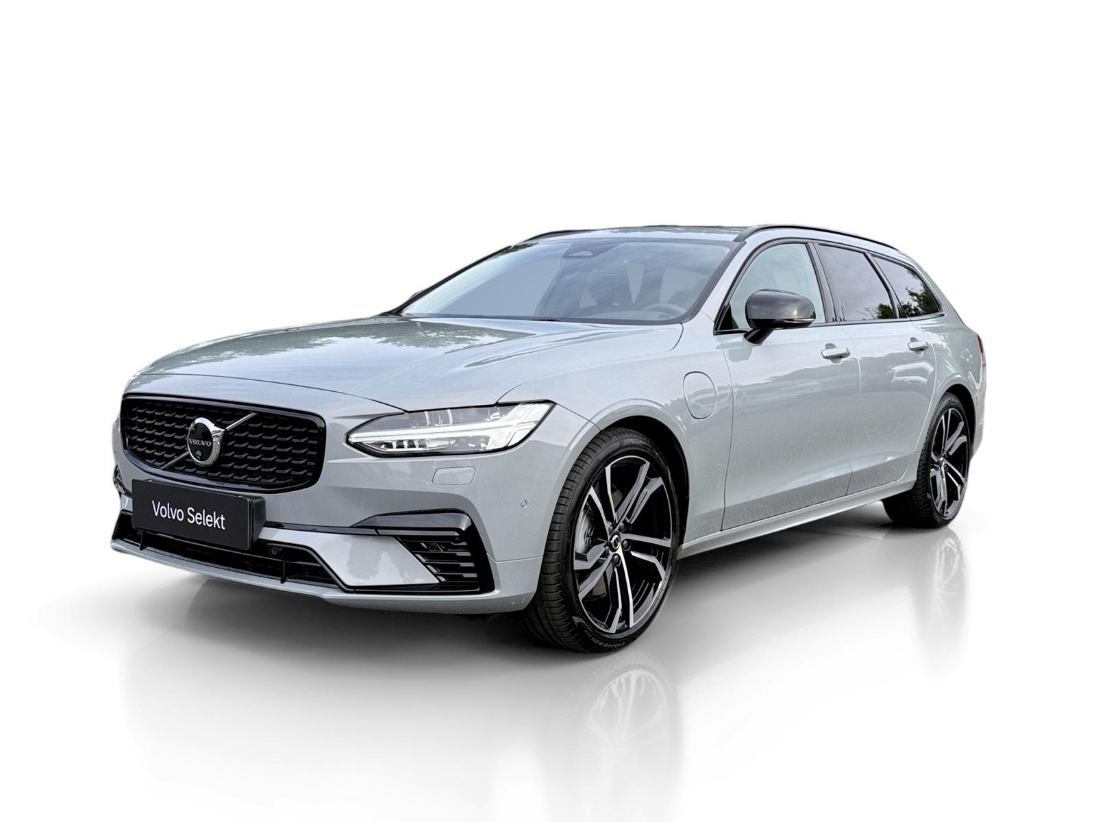 Volvo V90 T8 AWD ULTRA DARK + zimní kola