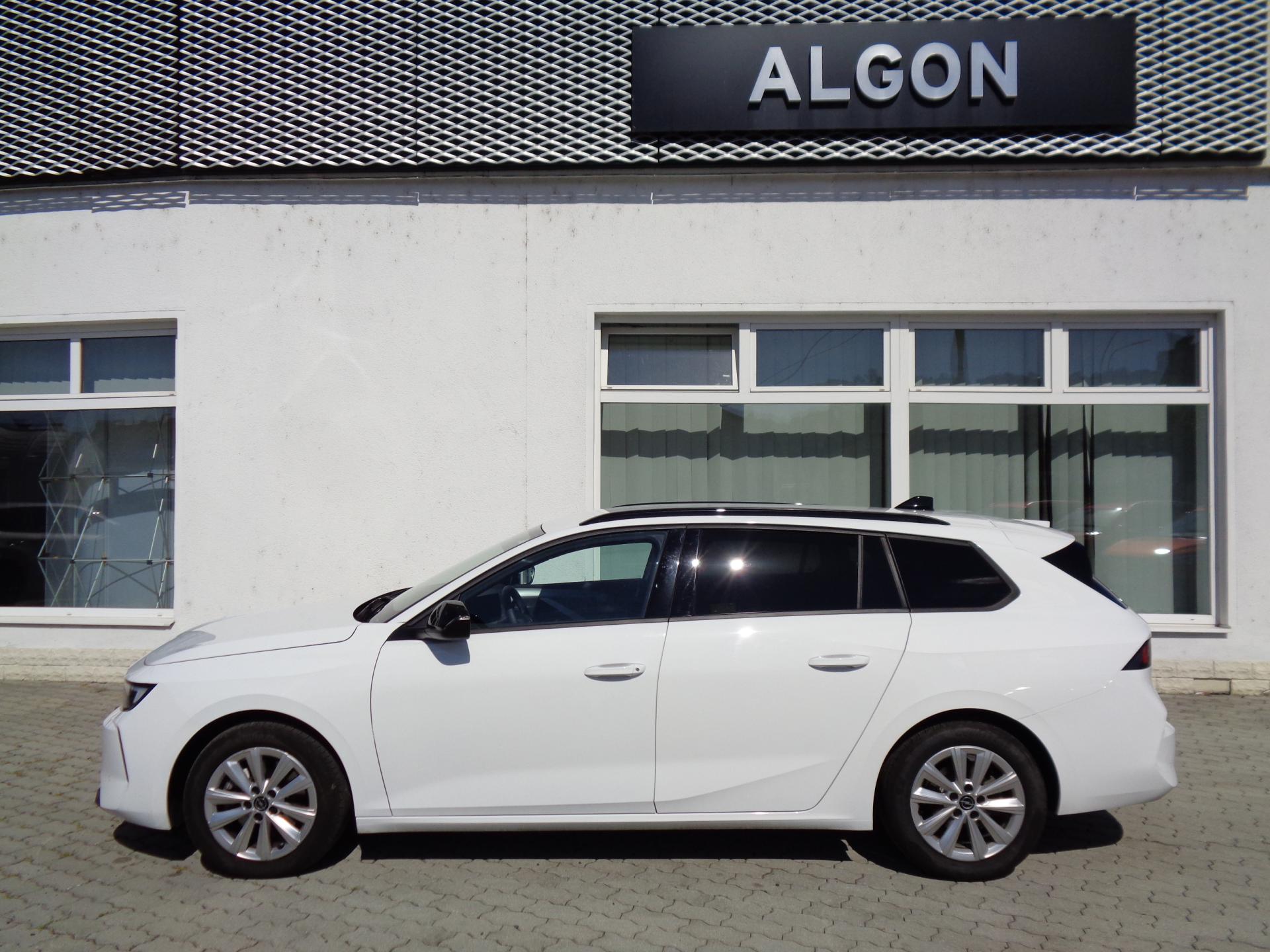 Opel Astra 1,2T SportsTourer,Edition,Komf
