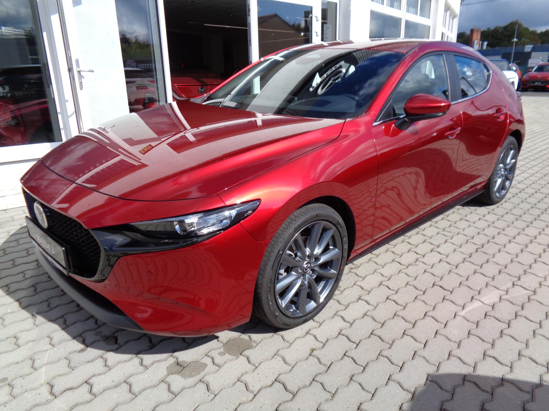 Mazda 3 2,5 140 PS, Center-line, AKCE!