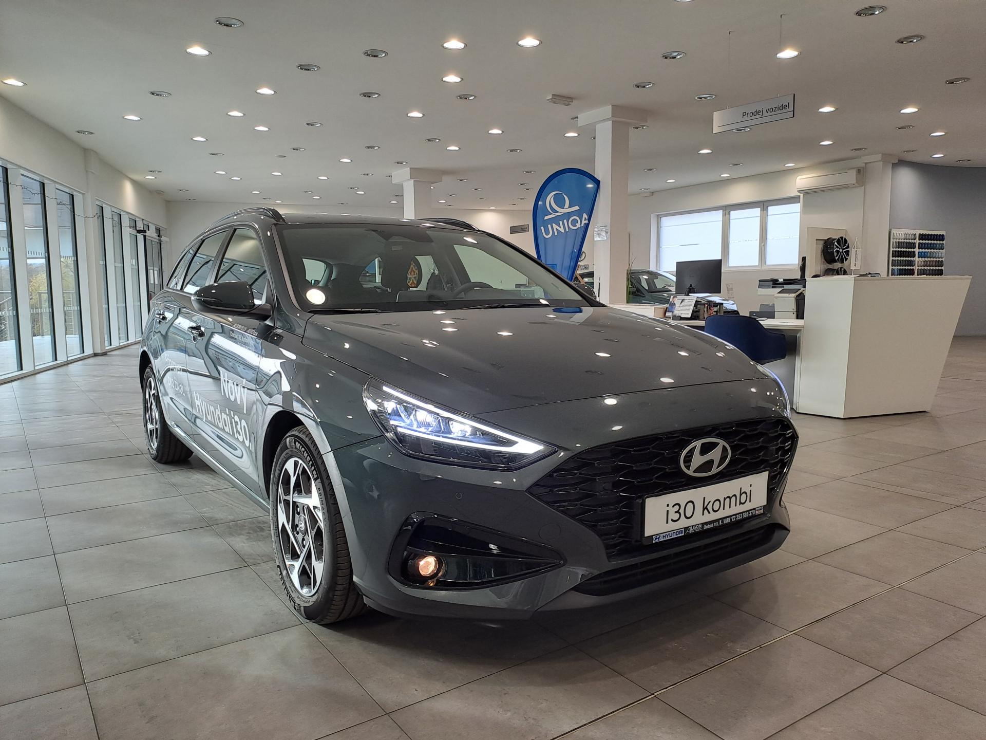 Hyundai i30 WG 1,5 T-GDI MT SMART