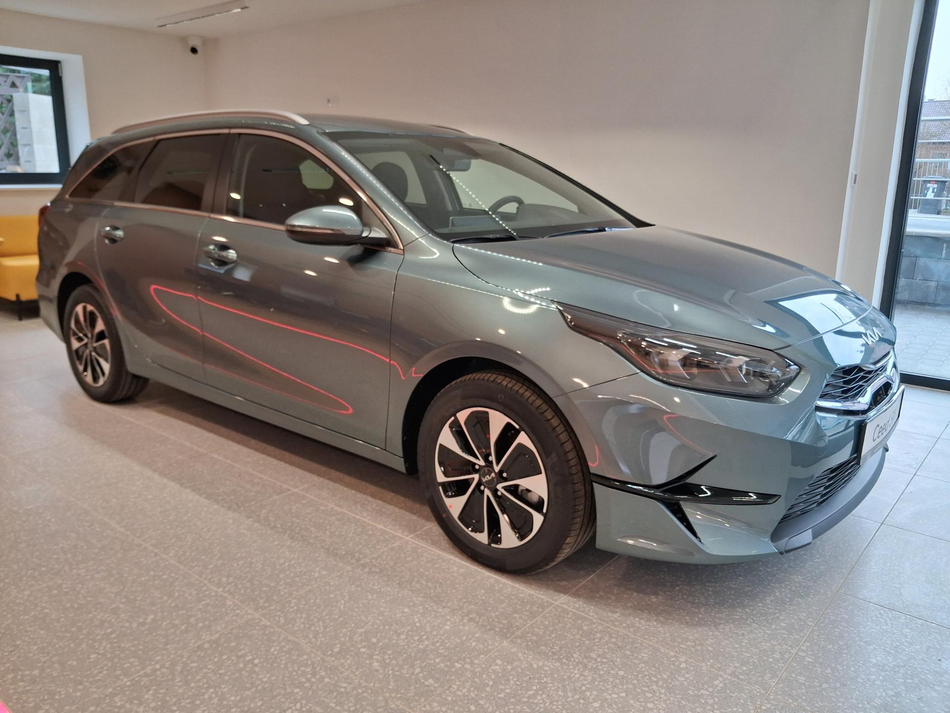 Kia Ceed SW 1,5 T-GDI GPF 7DCT TOP