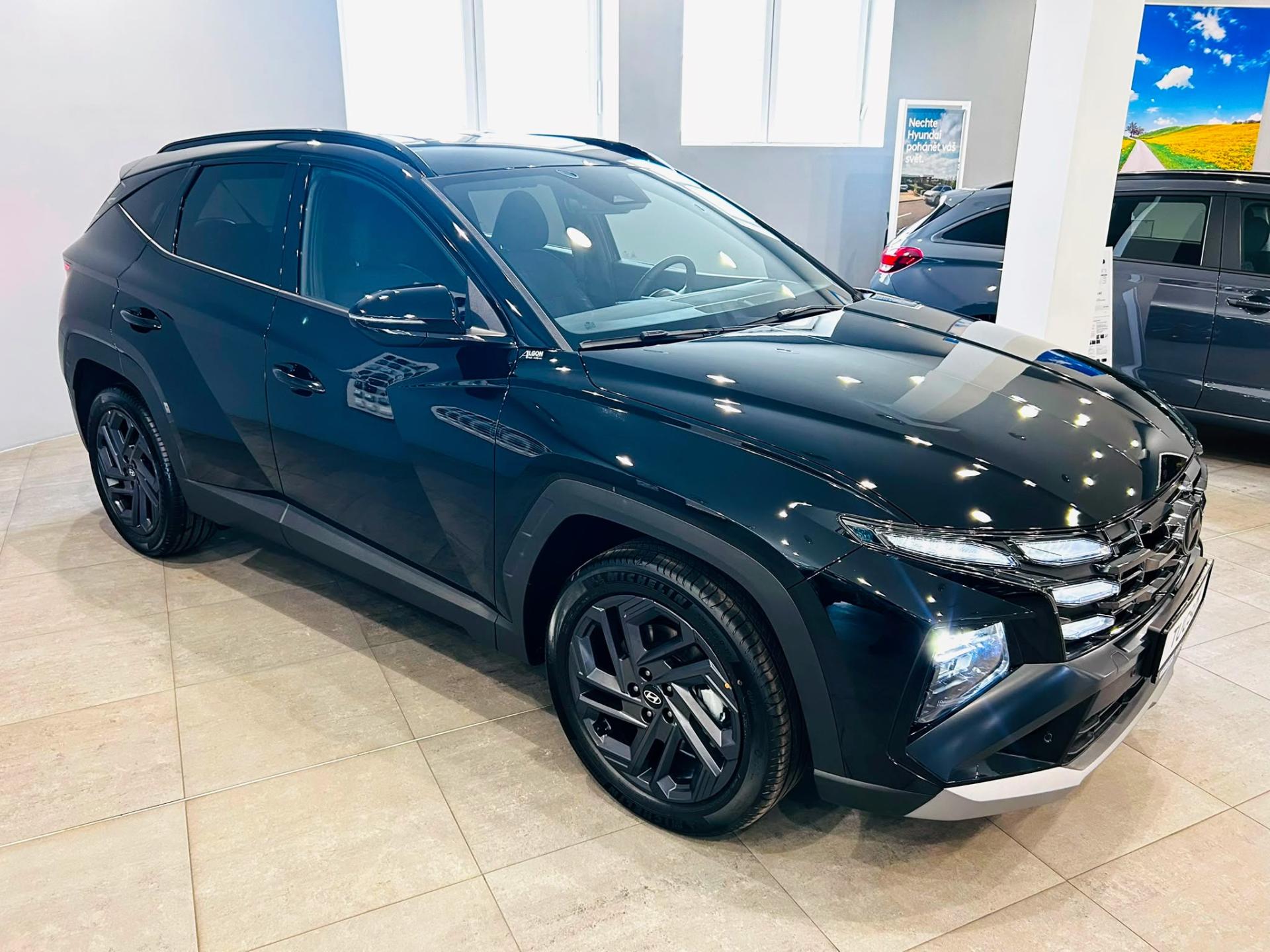 Hyundai Tucson 1,6 T-GDI DCT GO Czech! Plus