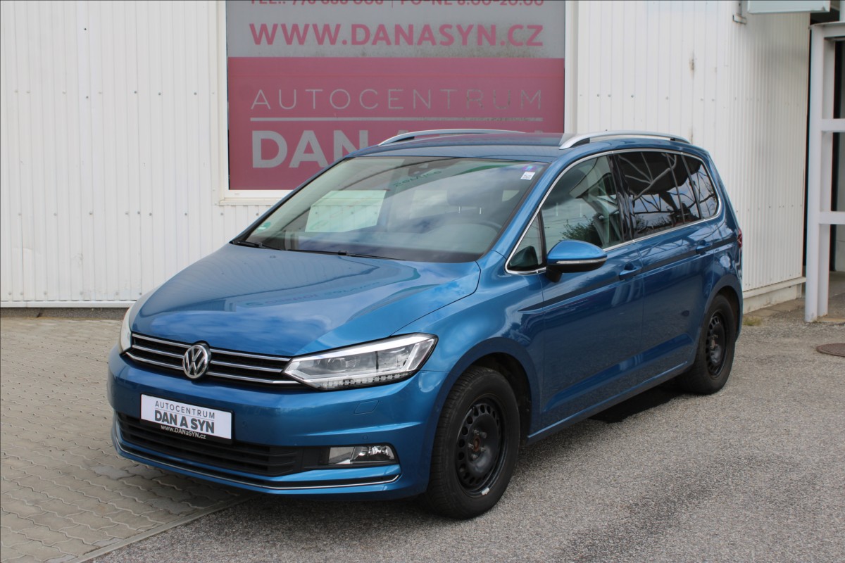 Volkswagen Touran 1,4 TSI DSG Highline blue pear