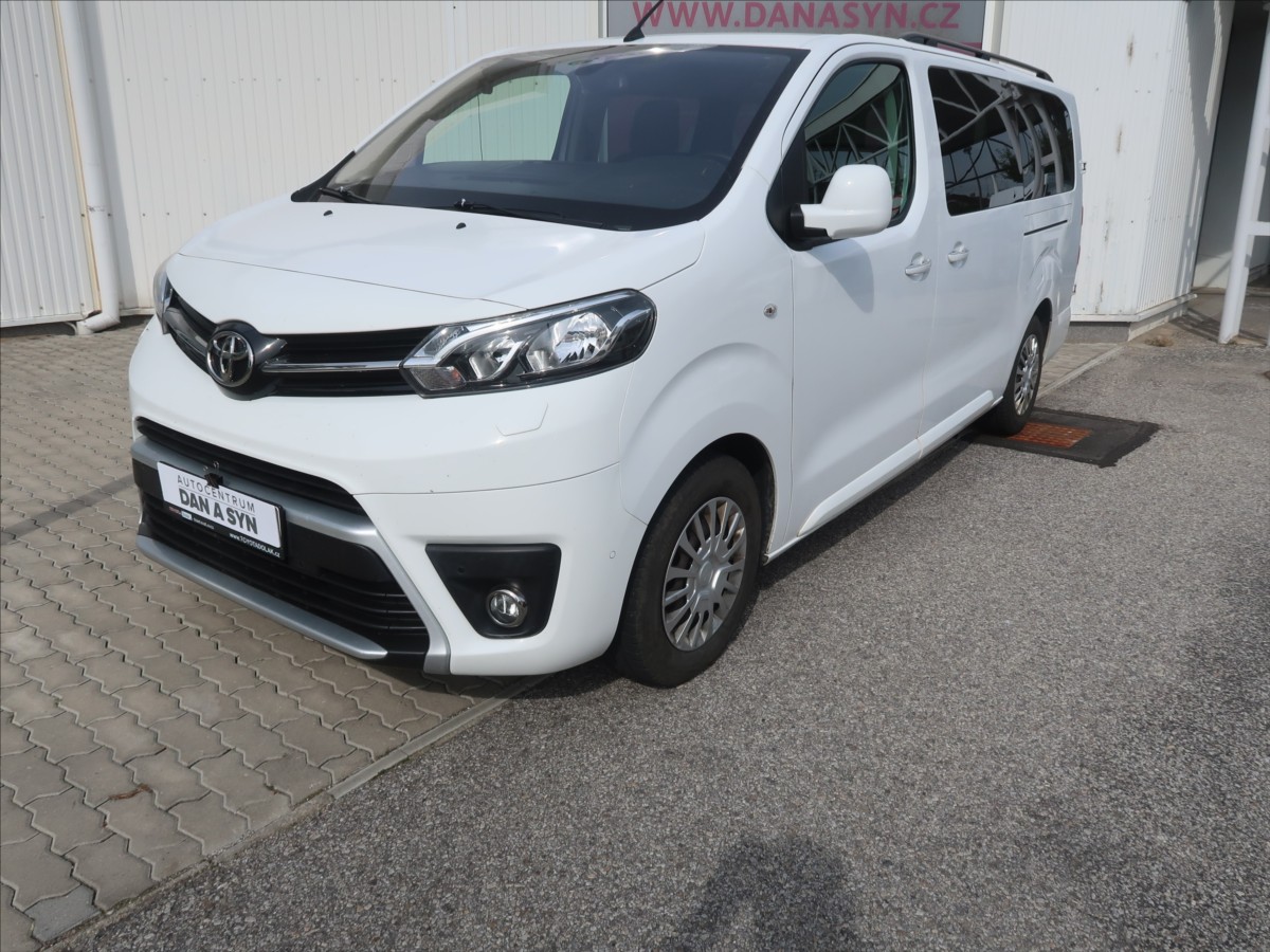 Toyota ProAce 2,0 D-4D 1.majitel CZ 8 míst