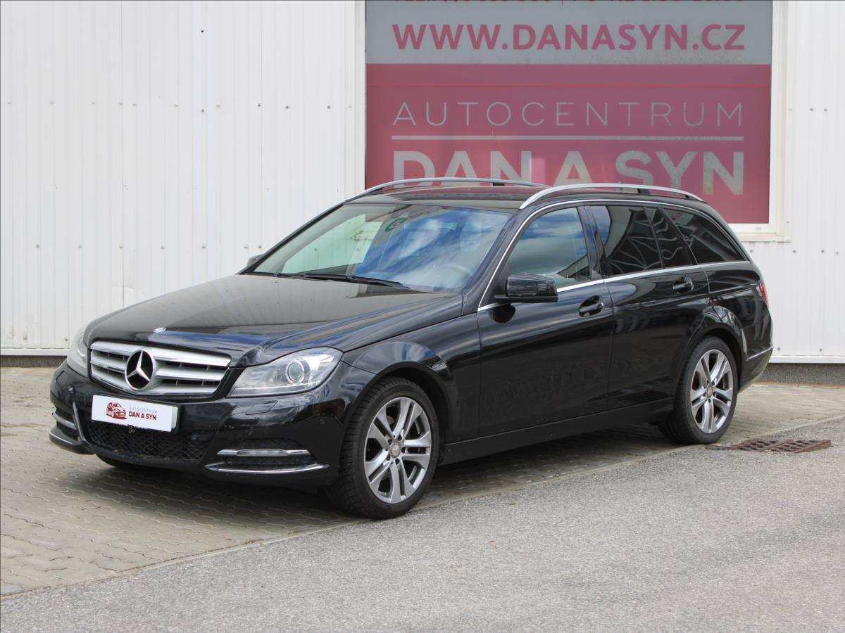 Mercedes-Benz Třídy C 2,2 CDi XENONY