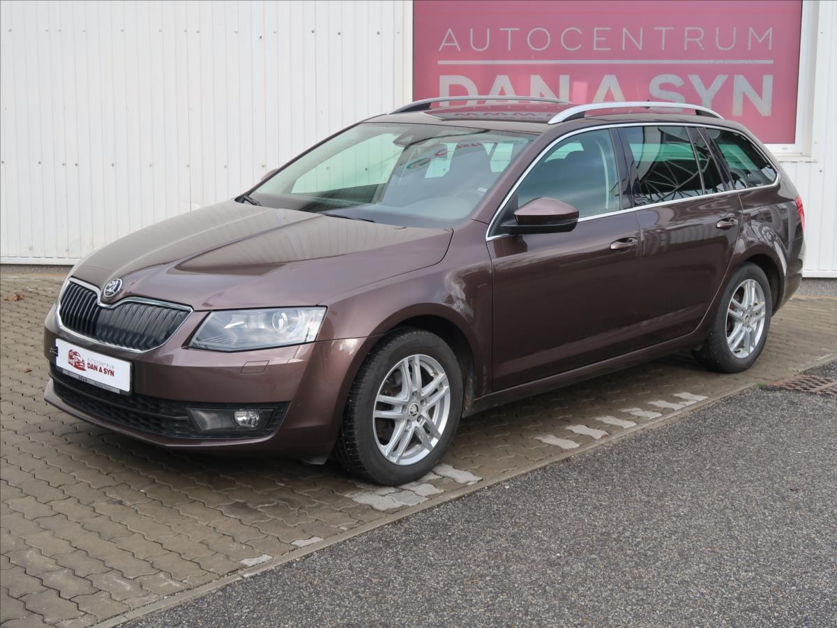 Škoda Octavia 2,0 TDI 4x4 Elegance XENONY
