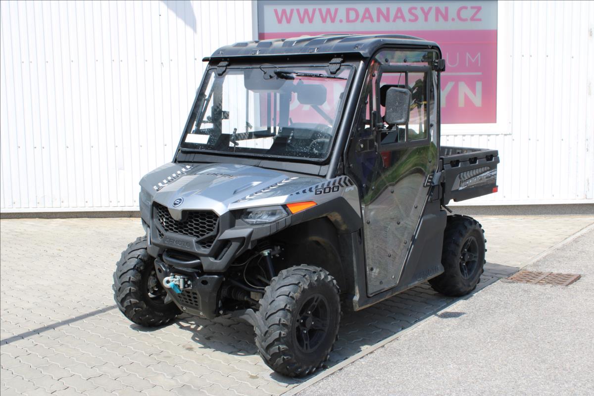 CFMOTO UTV 1.majitel CZ Uforce 0,6