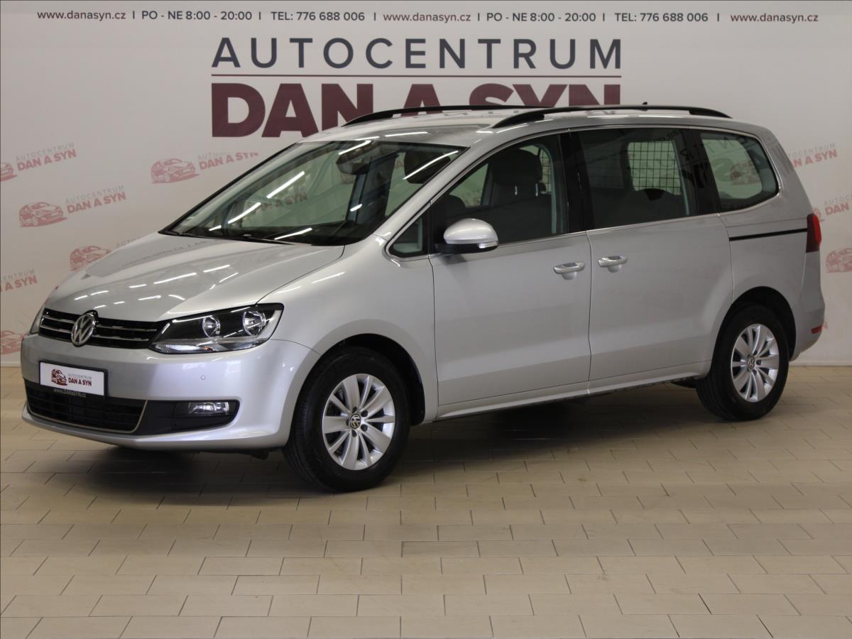 Volkswagen Sharan 2,0 TDI DSG 1.majitel!