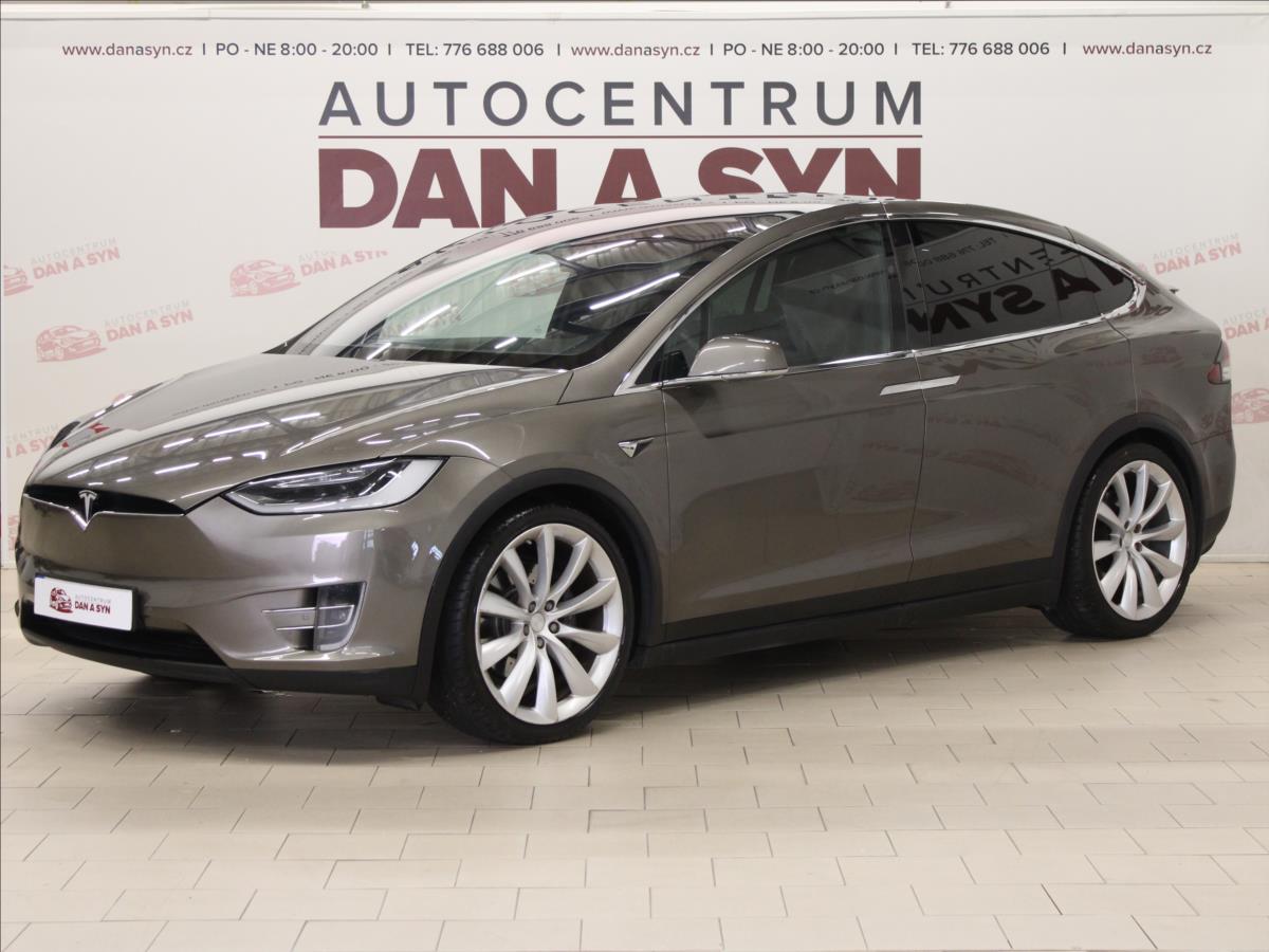 Tesla Model X 0,0 DUAL 90kWh 386KW TOP STAV
