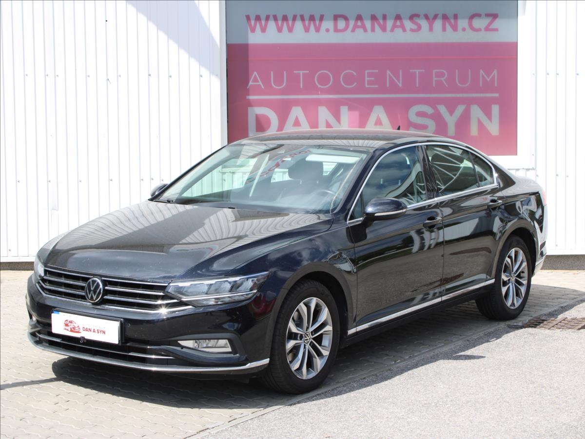 Volkswagen Passat 2,0 TDI DSG ELEGANCE 1.MAJ. CZ