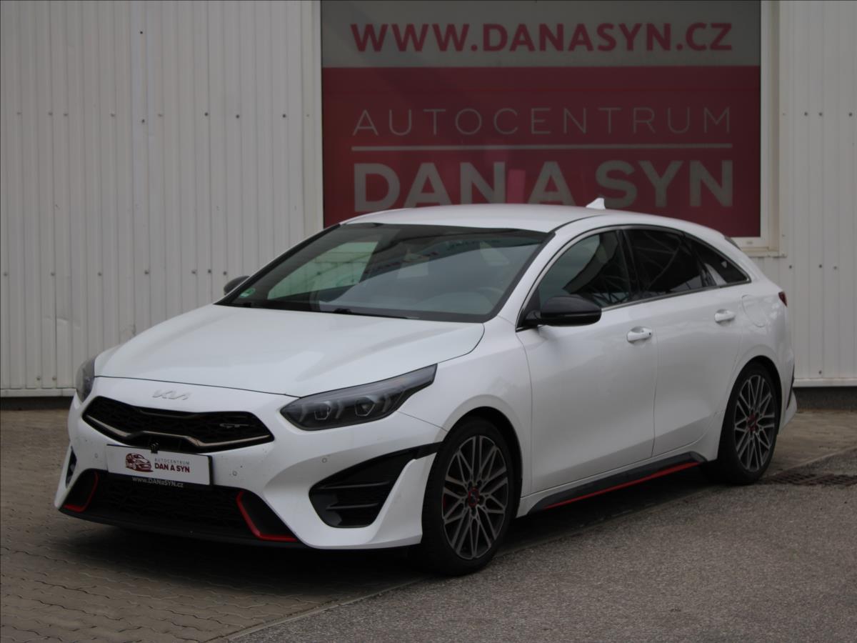 Kia ProCeed 1,6 T-GDI GT 150KW CZ TOP STAV