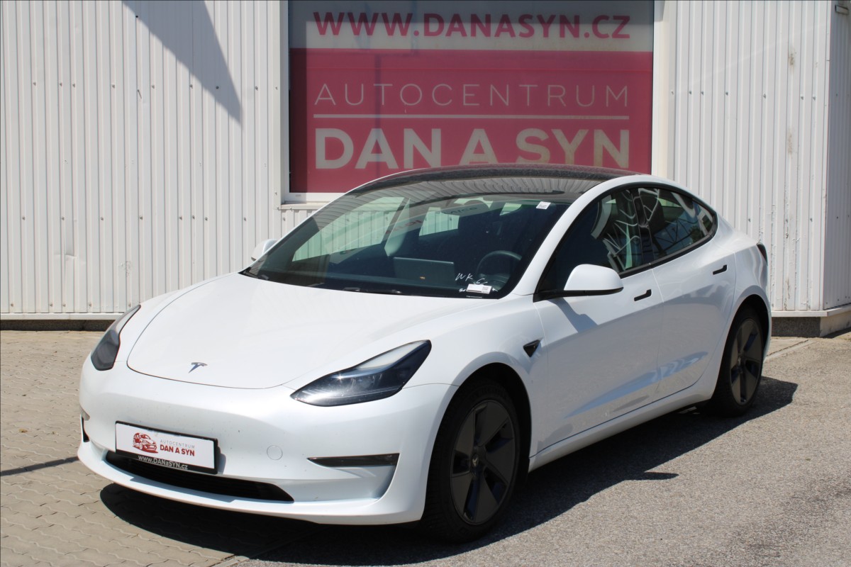 Tesla Model 3 0,0 LONG RANGE DUAL MOTOR