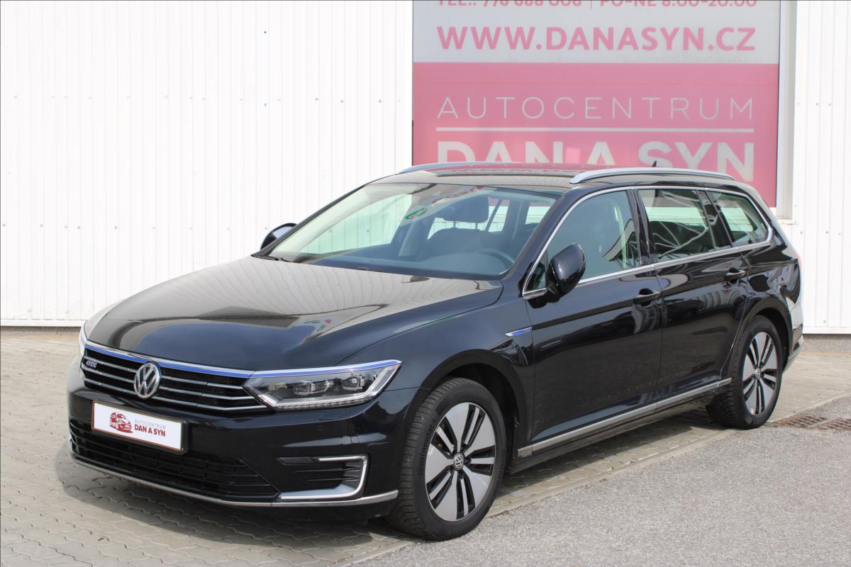 Volkswagen Passat 1,4 TSI GTE 1.majitel
