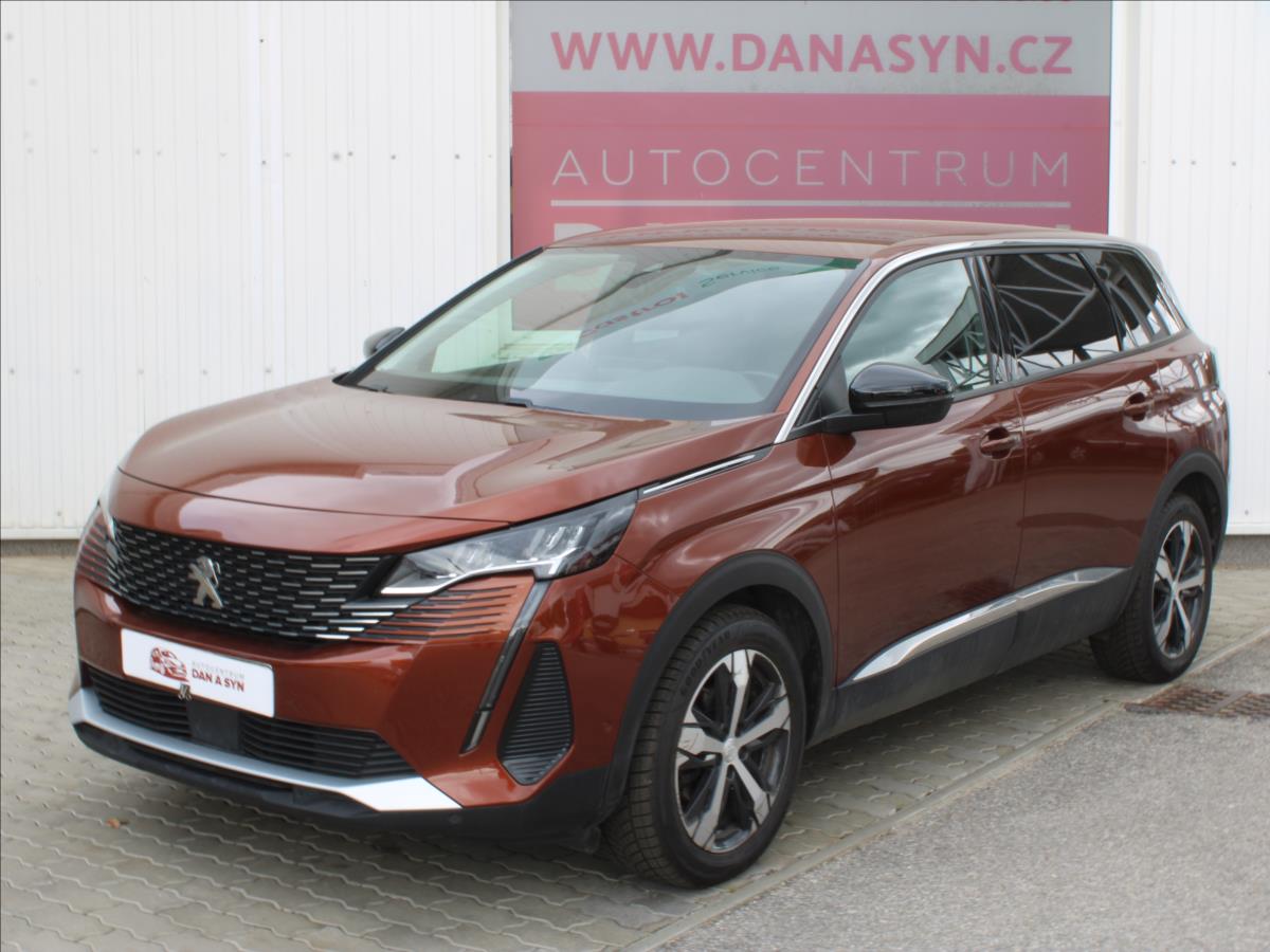 Peugeot 5008 1,5 HDi 1.majitel CZ