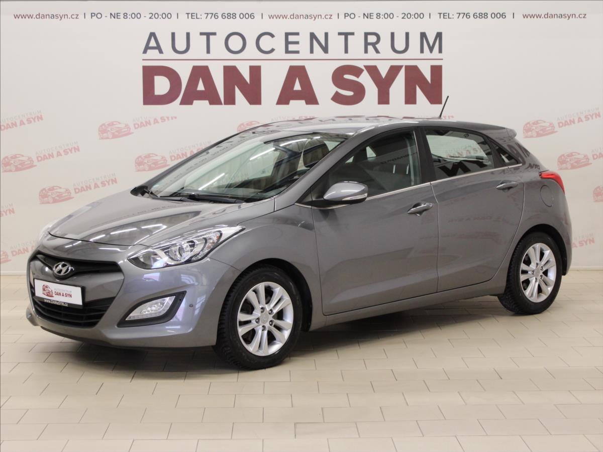 Hyundai I30 1,6 CRDi 81kW Trikolor