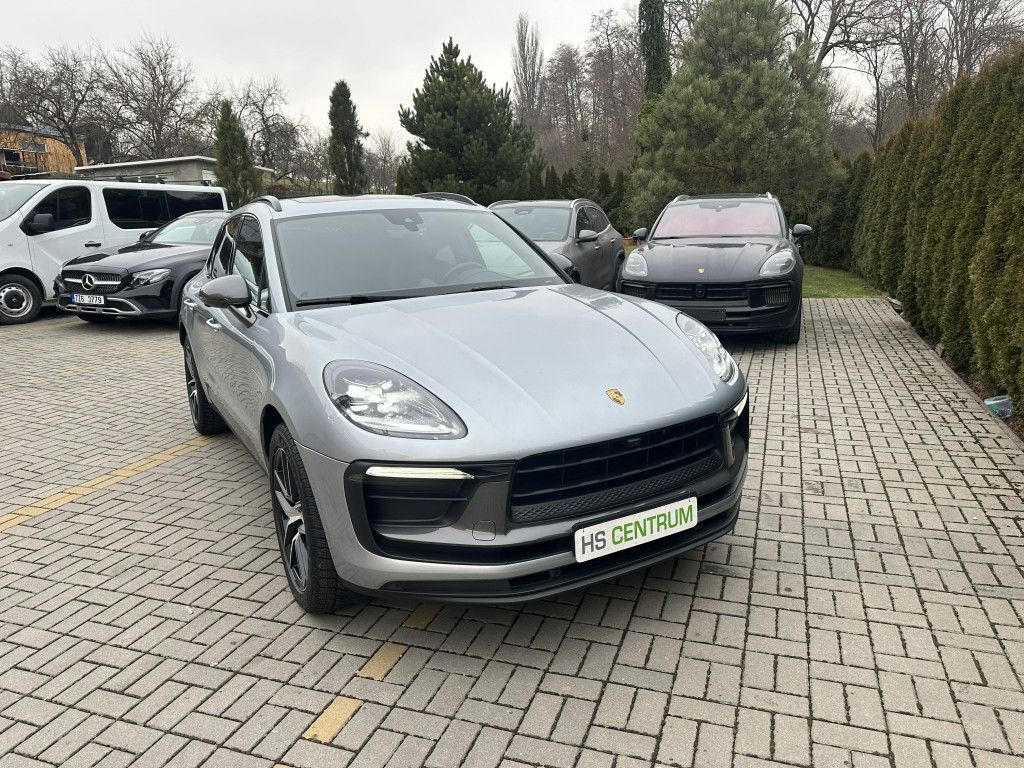 Porsche Macan T