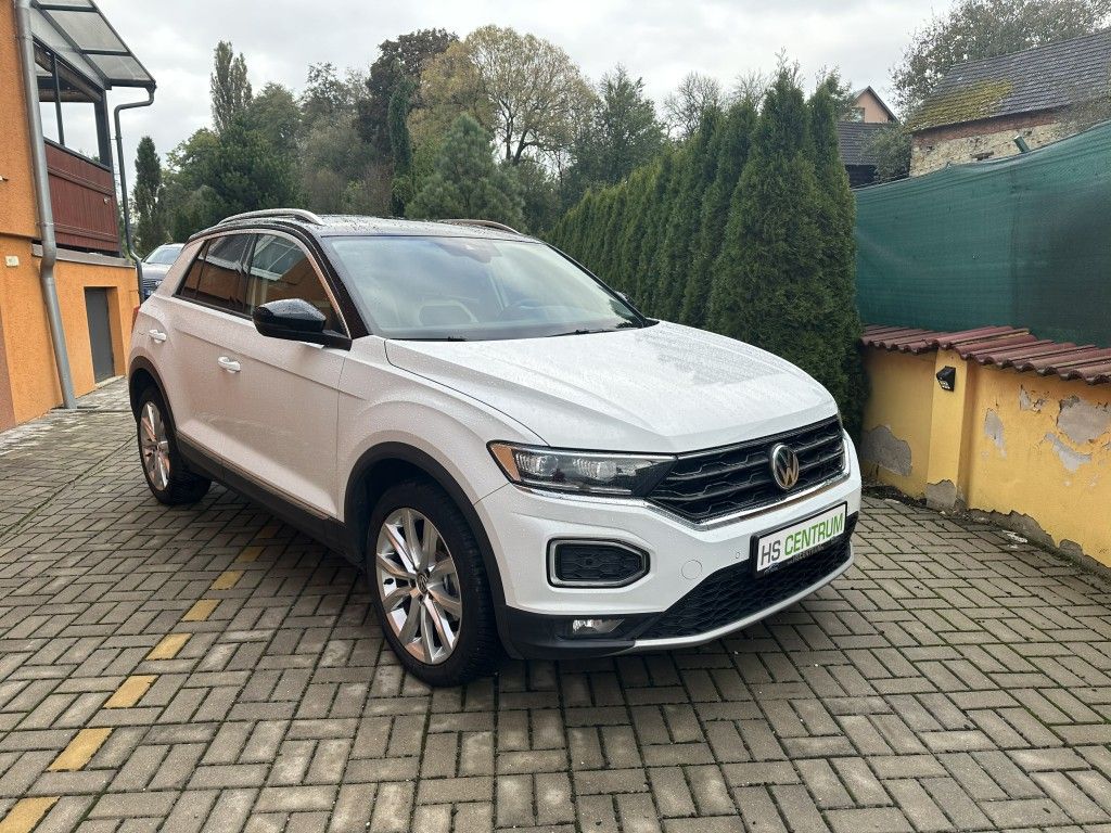 Volkswagen T-Roc 1.6TDi 85kW Navigace