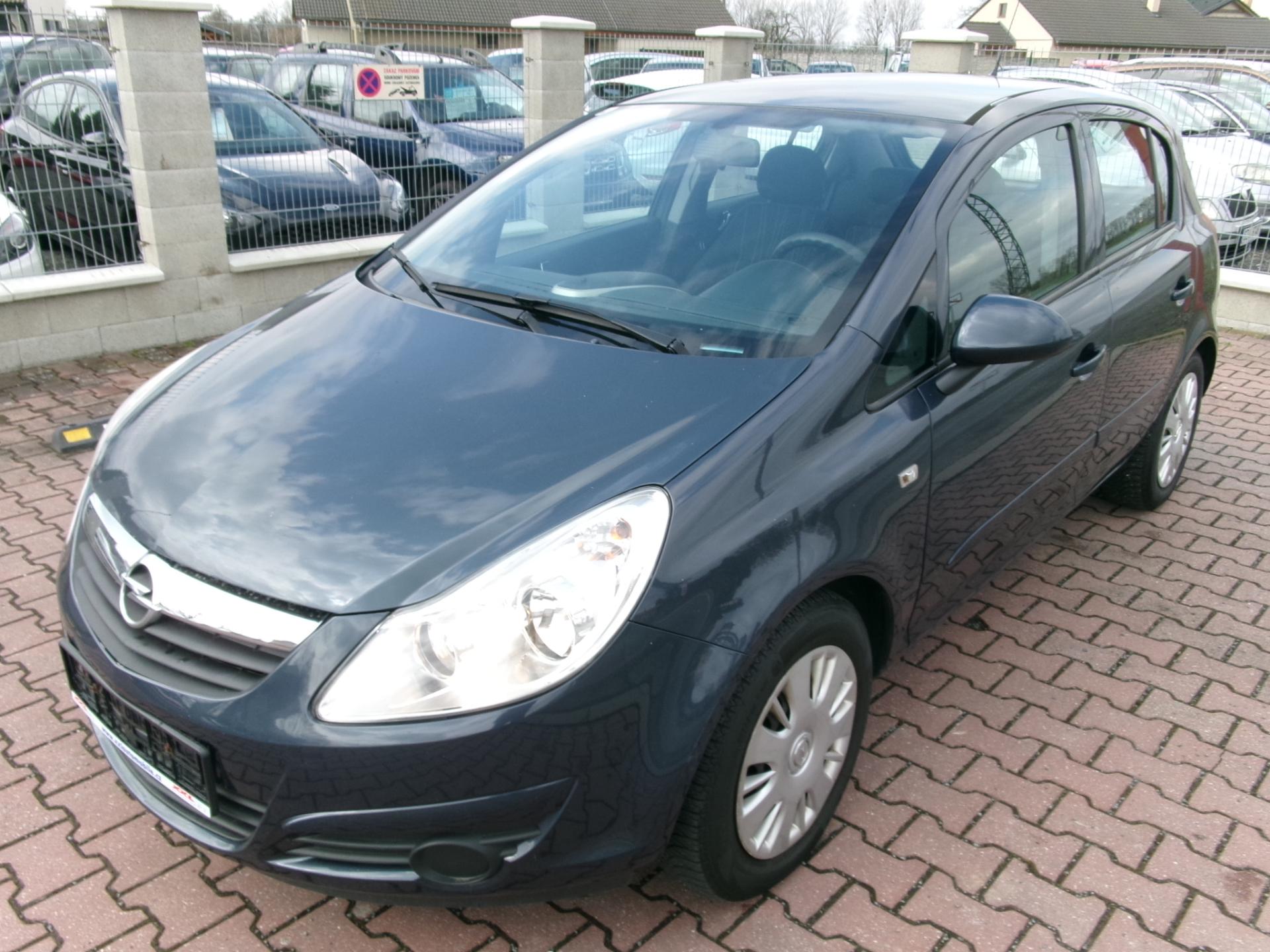 Opel Corsa 1,2i KLIMA
