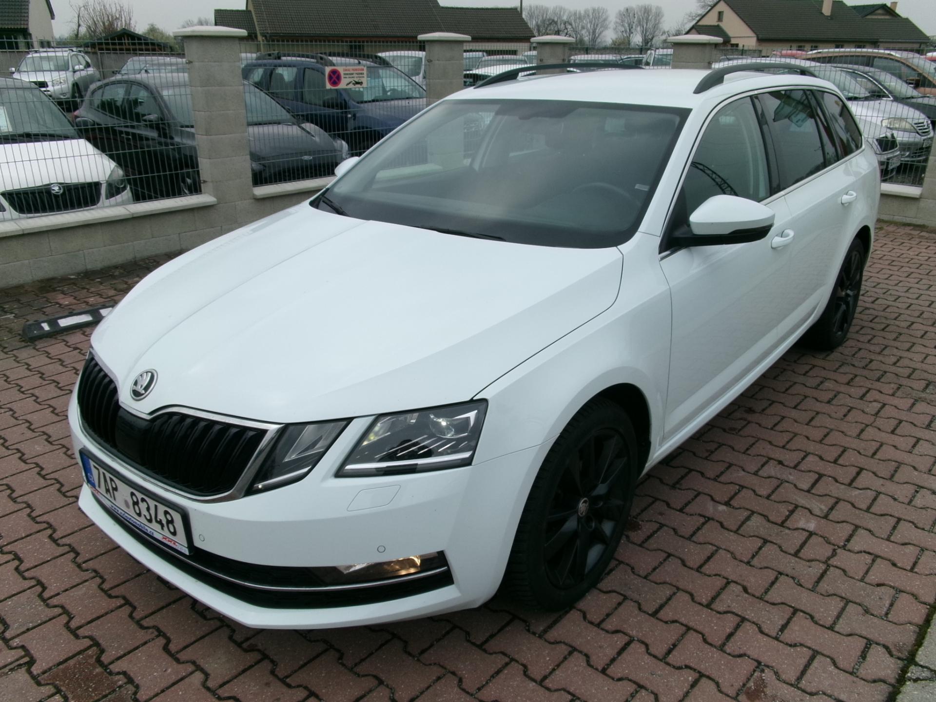 Škoda Octavia 1,5 TSI DSG AC TEMP ČR